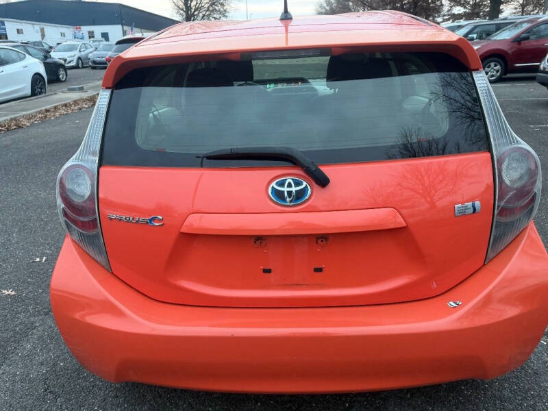 2012 Toyota Prius c Two