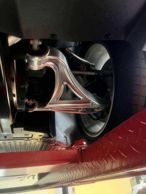 2005 Ford GT Base - Photo 38