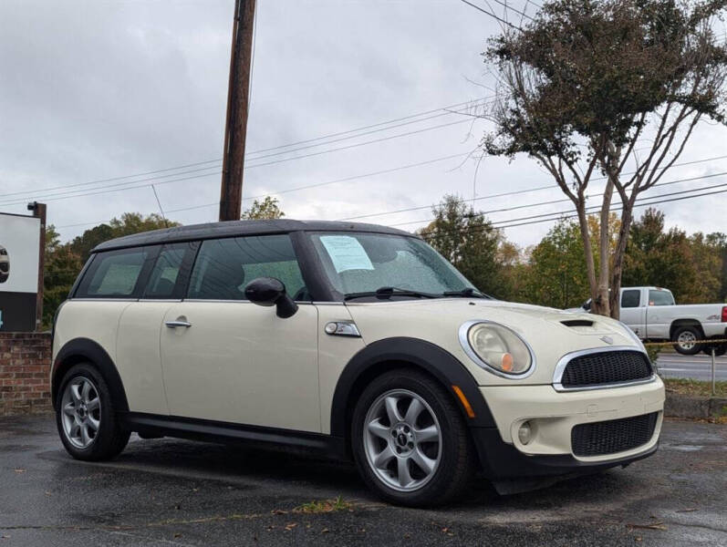 2010 MINI Cooper S photo 3