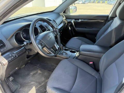2013 Kia Sorento LX