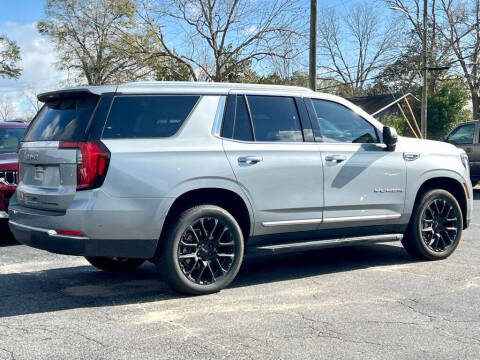 2025 GMC Yukon Elevation