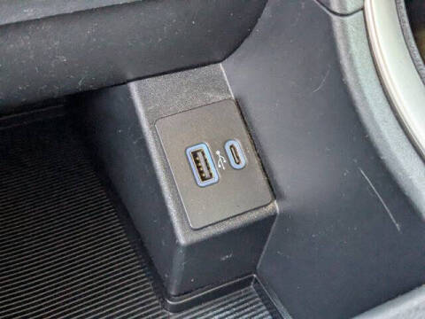 2021 Ford Edge SE