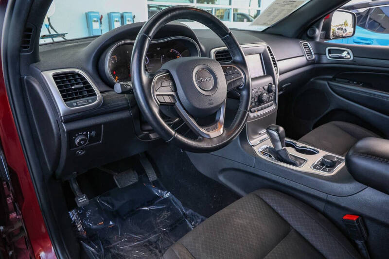 2021 Jeep Grand Cherokee Laredo E