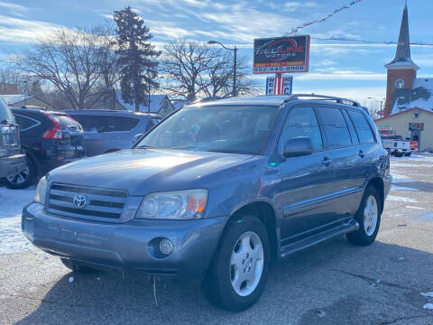 2004 Toyota Highlander for sale at Shakopee Redline Motors in Shakopee MN