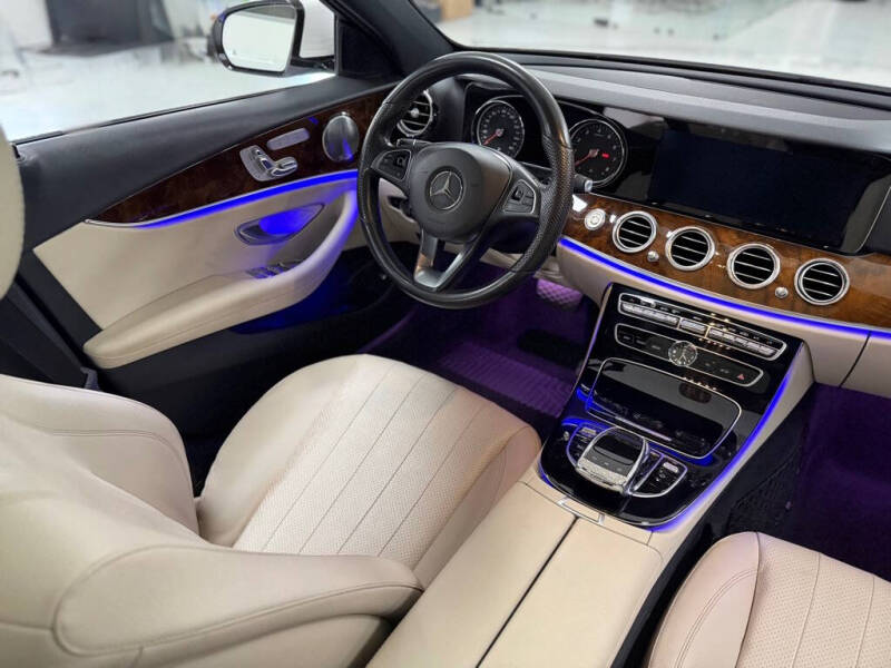 2017 Mercedes-Benz E-Class E 300 4MATIC