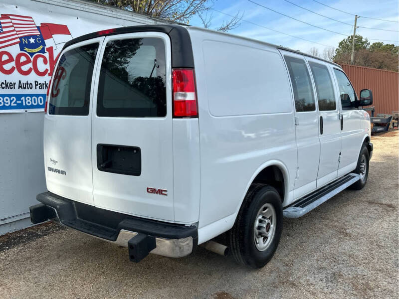 2024 GMC Savana 2500