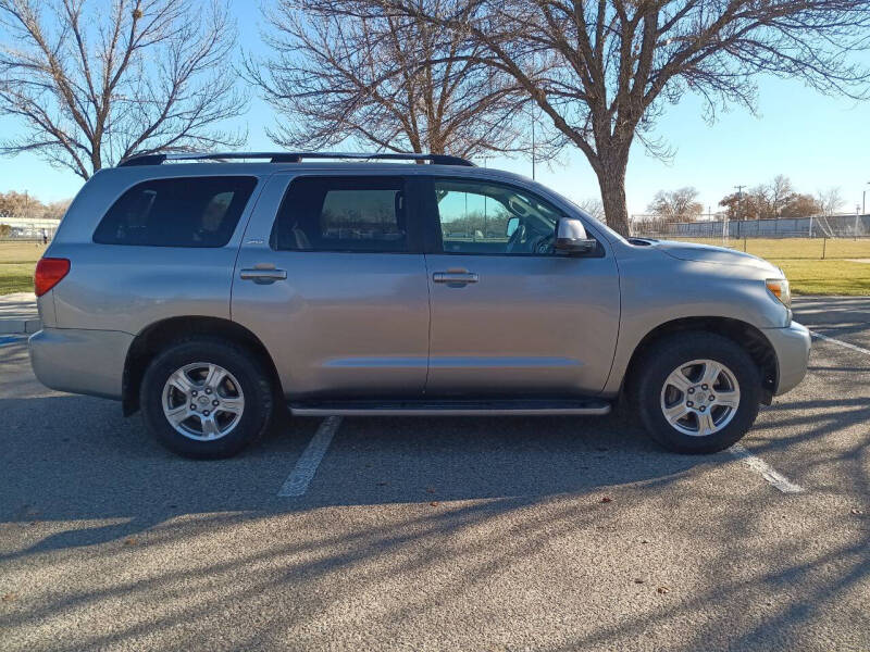 2008 Toyota Sequoia SR5