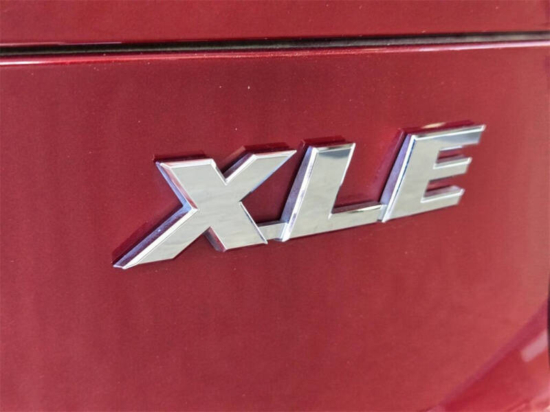 2023 Toyota Venza XLE