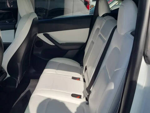 2022 Tesla Model Y Long Range