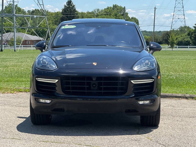 2017 Porsche Cayenne Turbo