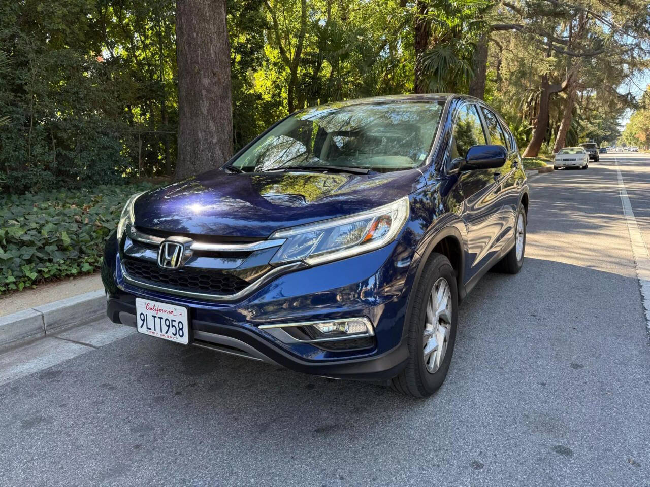 2015 Honda CR-V for sale at Ride On LLC in Van Nuys, CA