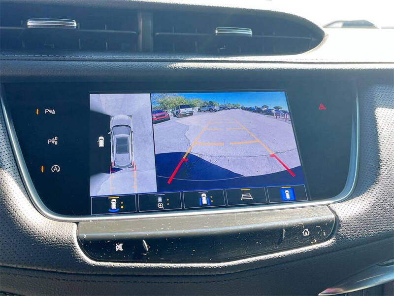 2023 Cadillac XT5 Sport