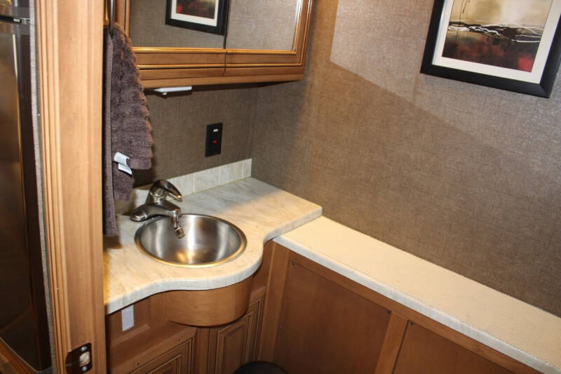 2018 Thor Motor Coach Palazzo 36.1