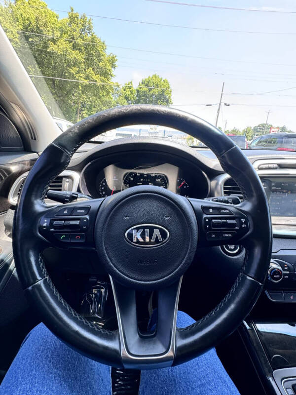2018 Kia Sorento EX V6
