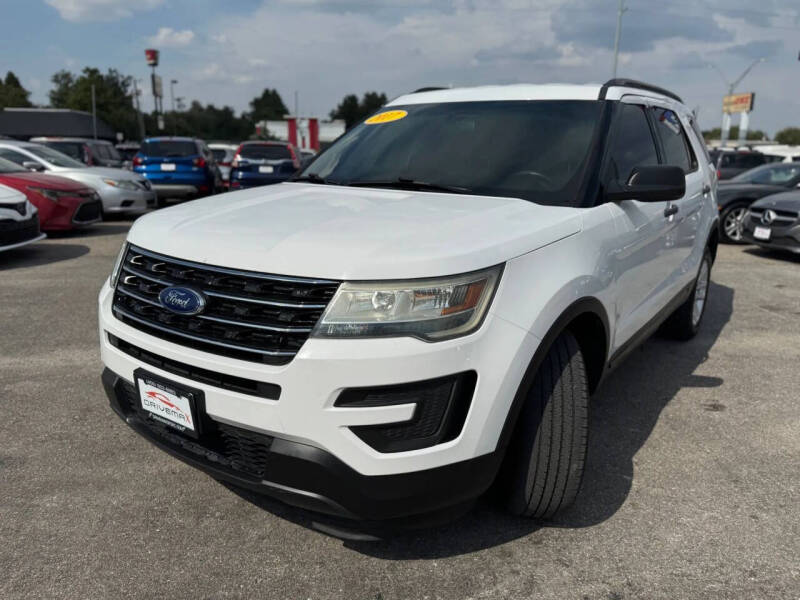 2017 Ford Explorer