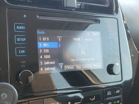 2016 Toyota Prius Two