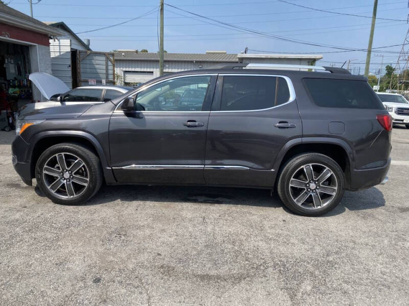 2017 GMC Acadia Denali