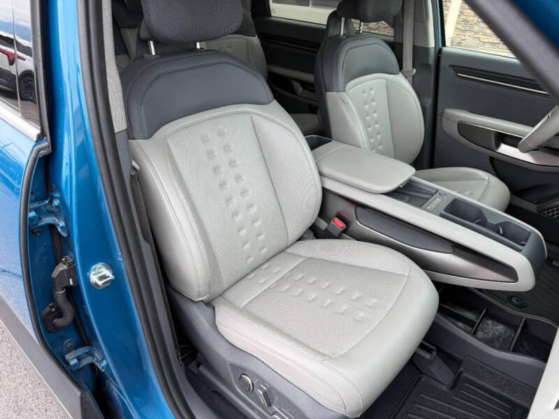 2024 Kia EV9 Wind
