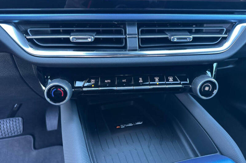 2026 Chevrolet Equinox EV LT 2