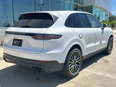 2022 Porsche Cayenne