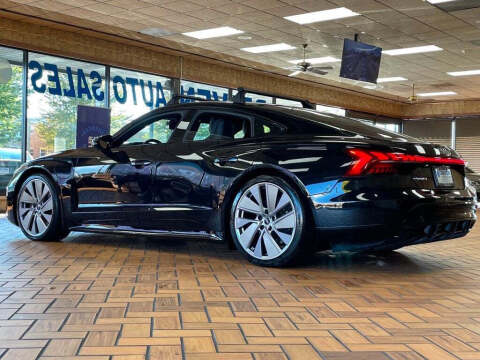 2022 Audi e-tron GT quattro Prestige