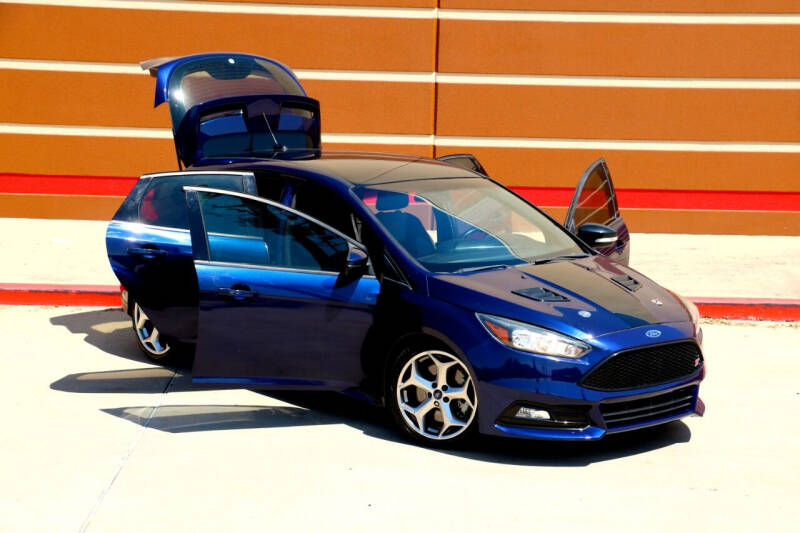 2017 Ford Focus ST