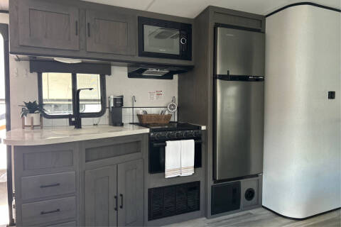 2021 Cruiser Embrace