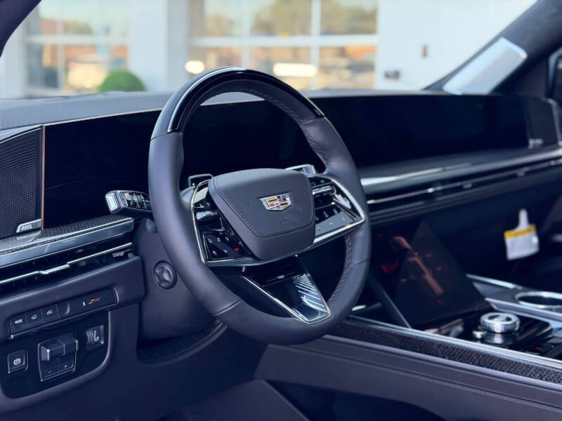 2025 Cadillac Escalade-V