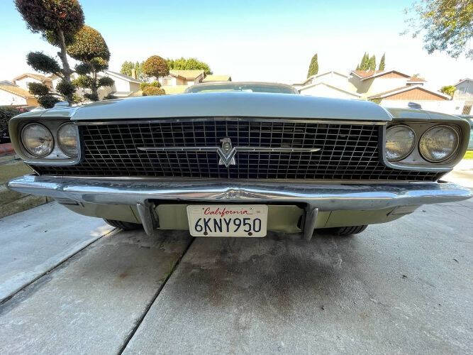 1966 Ford Thunderbird