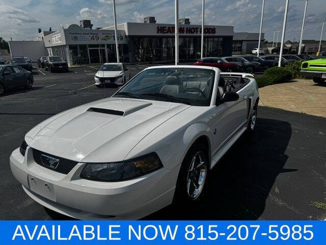 2004 Ford Mustang GT Deluxe