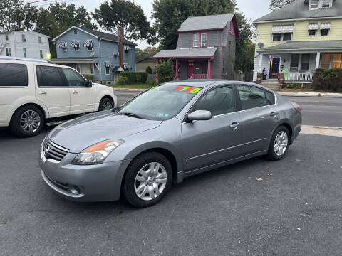 2009 Nissan Altima for sale at Roy's Auto Sales in Harrisburg PA