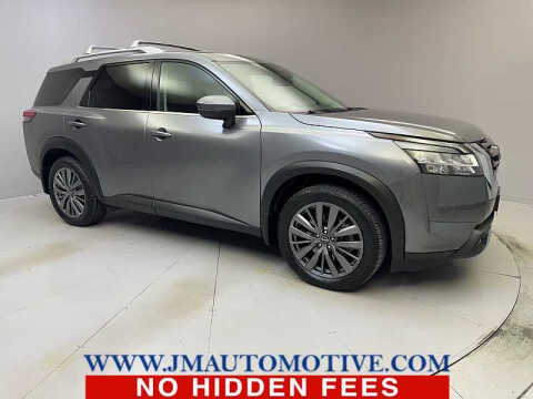 2022 Nissan Pathfinder SL