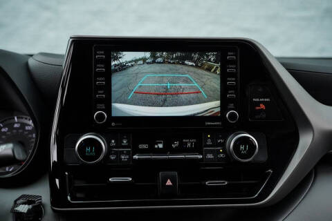 2021 Toyota Highlander L