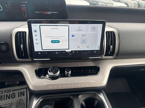 2025 Ford Expedition Active