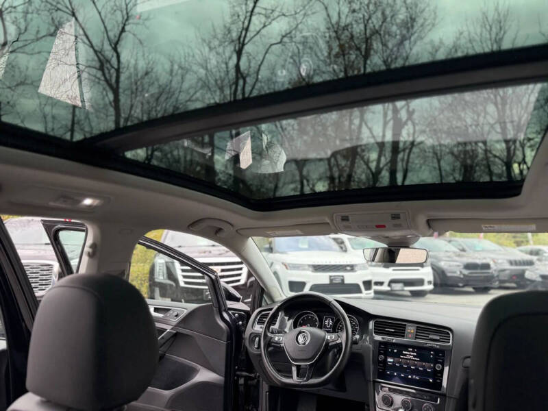 2019 Volkswagen Golf SportWagen