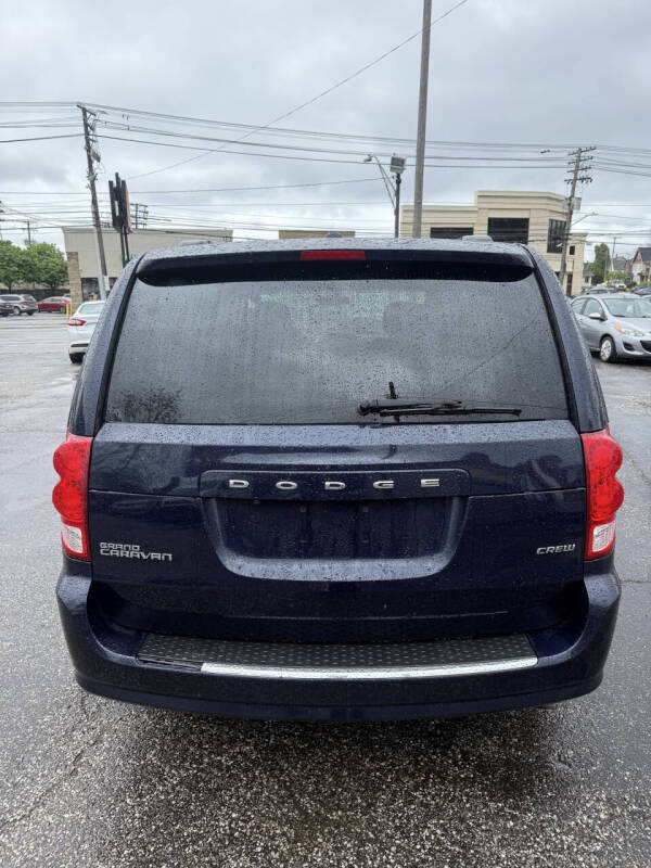 2012 Dodge Grand Caravan Crew