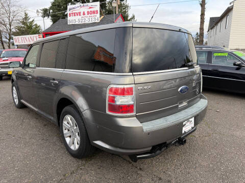 2010 Ford Flex SE