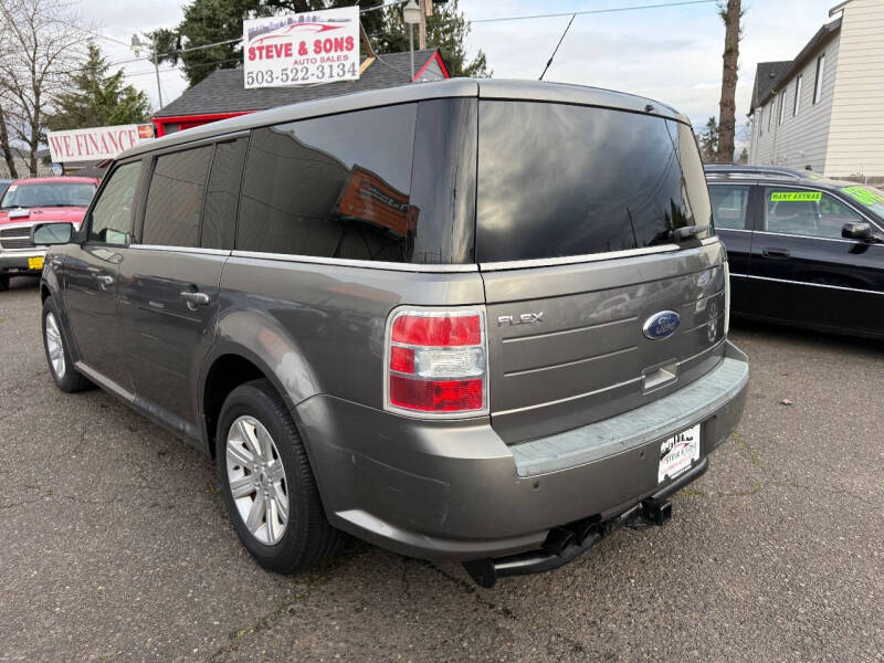 2010 Ford Flex SE