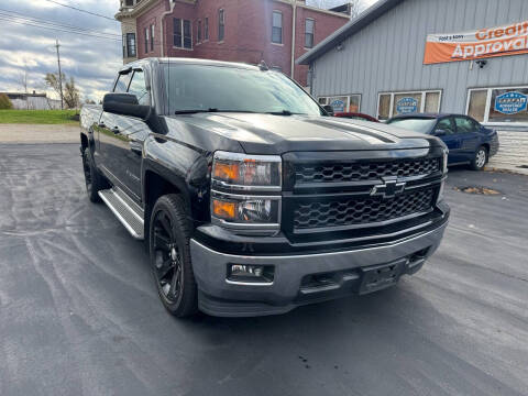 2015 Chevrolet Silverado 1500 for sale at COMPTON MOTORS LLC in Sturtevant WI