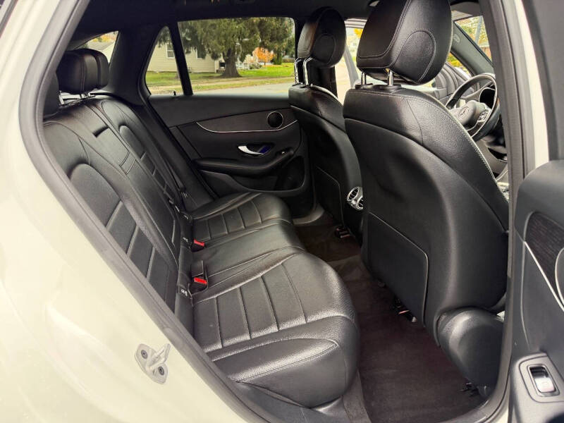 2022 Mercedes-Benz GLC GLC 300 4MATIC