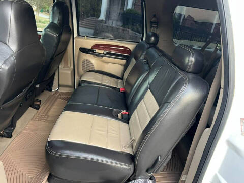 2005 Ford Excursion Eddie Bauer