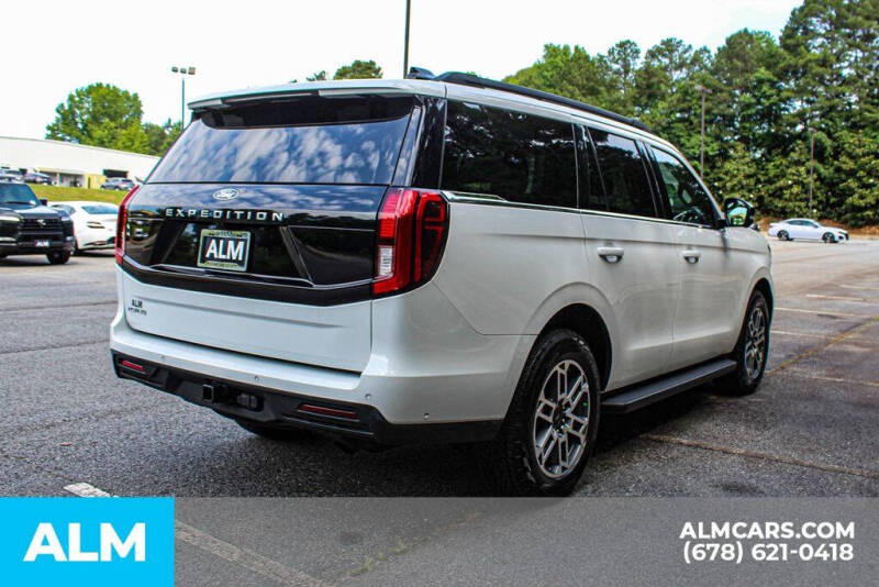 2025 Ford Expedition Active