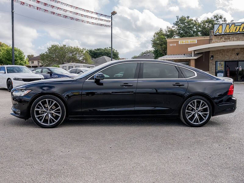 2018 Volvo S90 T5 Momentum