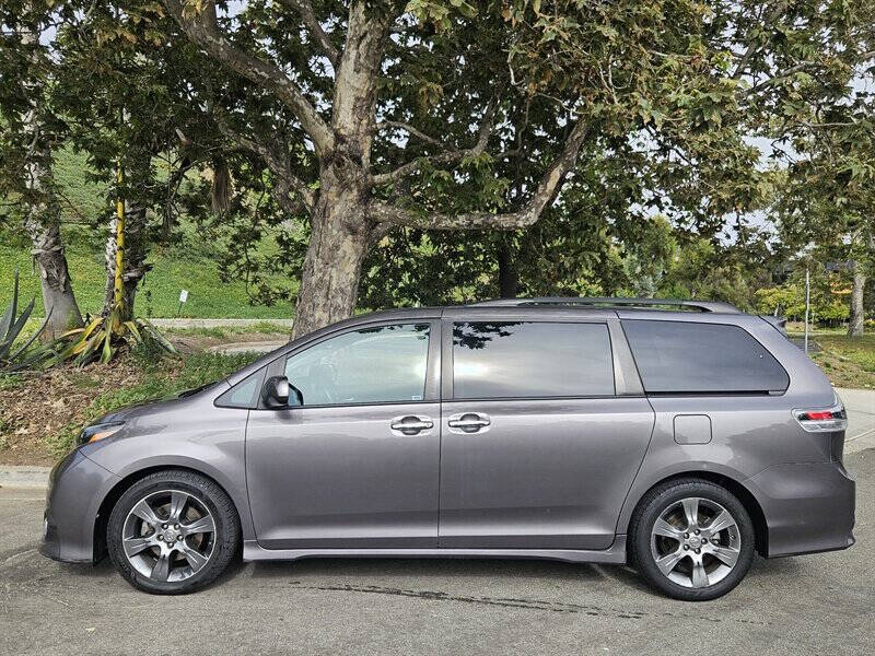 2015 Toyota Sienna