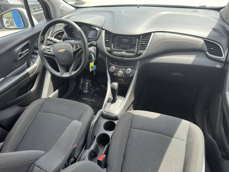 2022 Chevrolet Trax LS