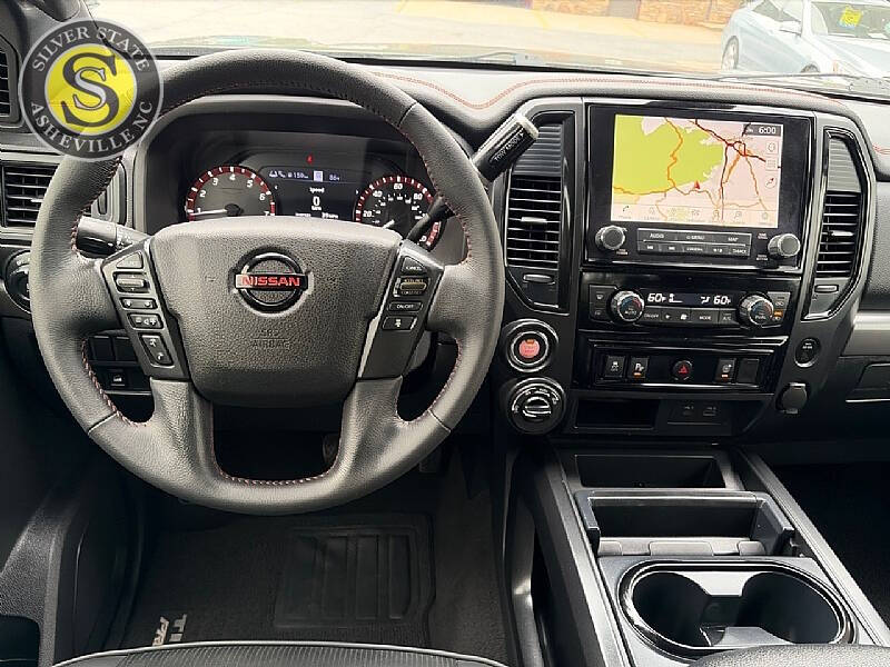2021 Nissan Titan