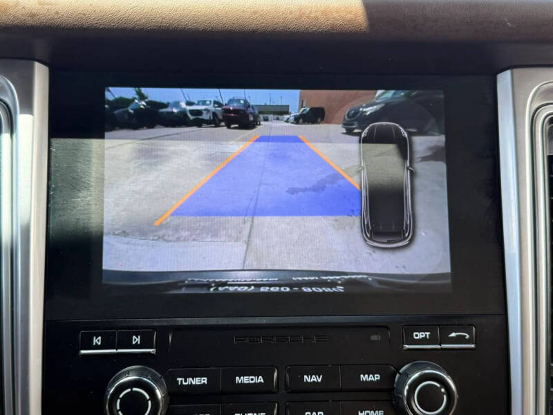 2018 Porsche Macan S