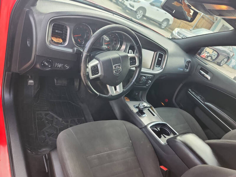 2014 Dodge Charger SXT
