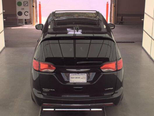 2020 Chrysler Pacifica Limited