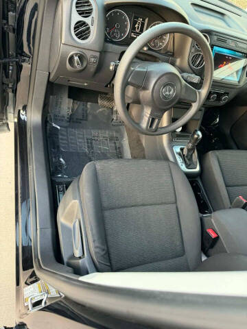 2012 Volkswagen Tiguan S